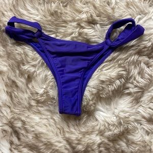 O’Neil Thong Bikini Bottoms Size Small